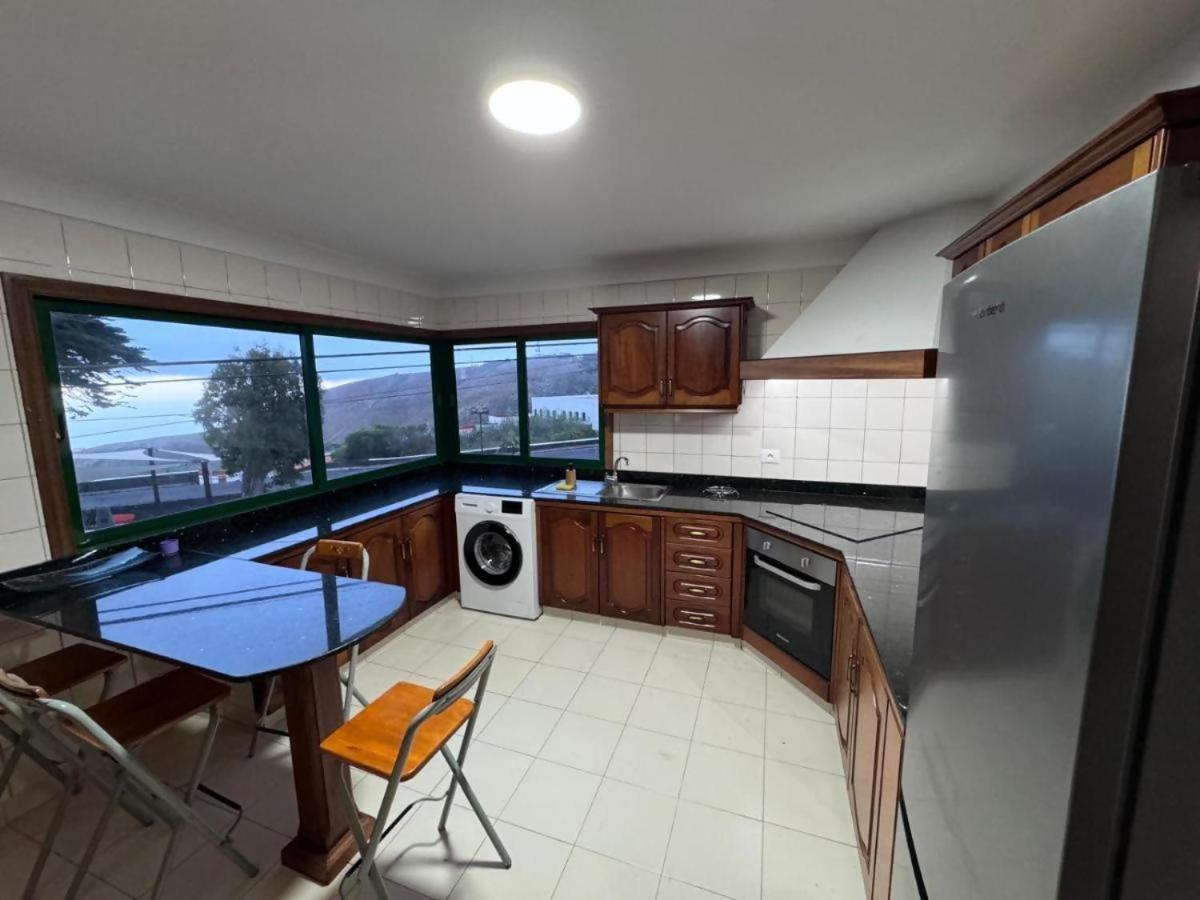 Vivienda En El Centro De La Isla 2Hab Con Terraza Apartment Valverde  Bagian luar foto